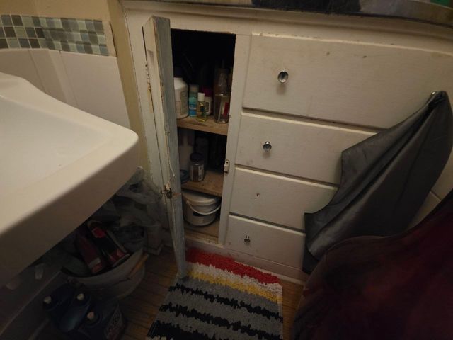 674 N Liberty Street, Elgin, IL 60120