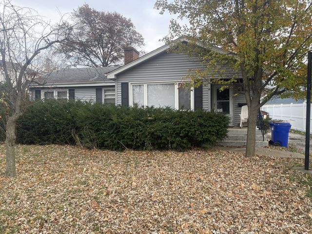 213 S Summit Street, Wheaton, IL 60187