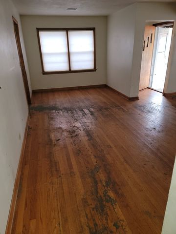 213 S Summit Street, Wheaton, IL 60187