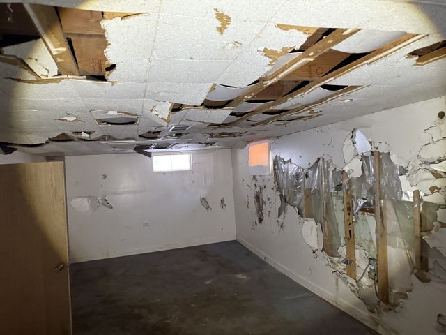 213 S Summit Street, Wheaton, IL 60187