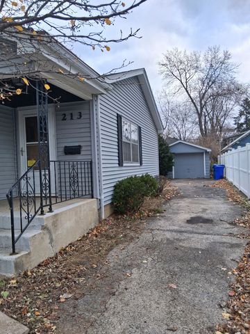 213 S Summit Street, Wheaton, IL 60187