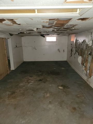 213 S Summit Street, Wheaton, IL 60187