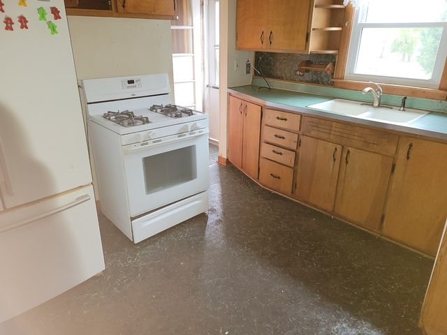 213 S Summit Street, Wheaton, IL 60187