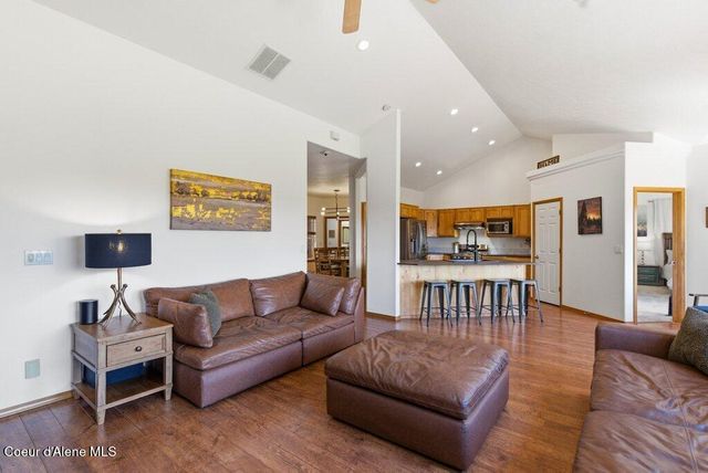 23216 N Teddy LOOP, Rathdrum, ID 83858