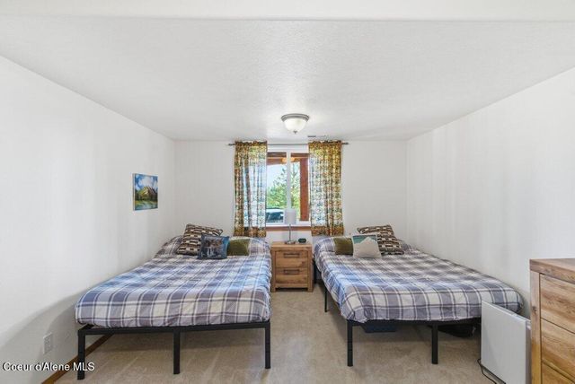 23216 N Teddy LOOP, Rathdrum, ID 83858