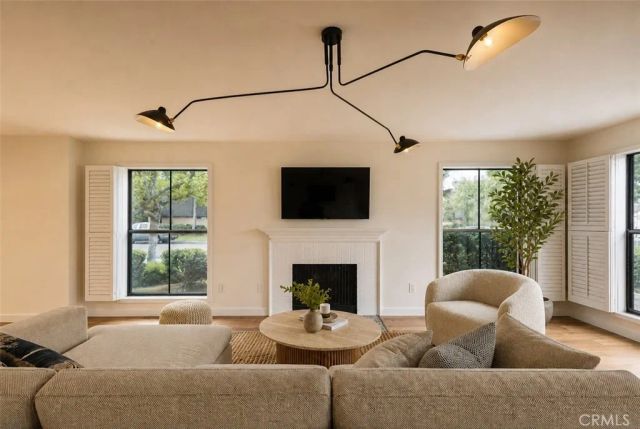 585 W Duarte 25, Arcadia, CA 91007