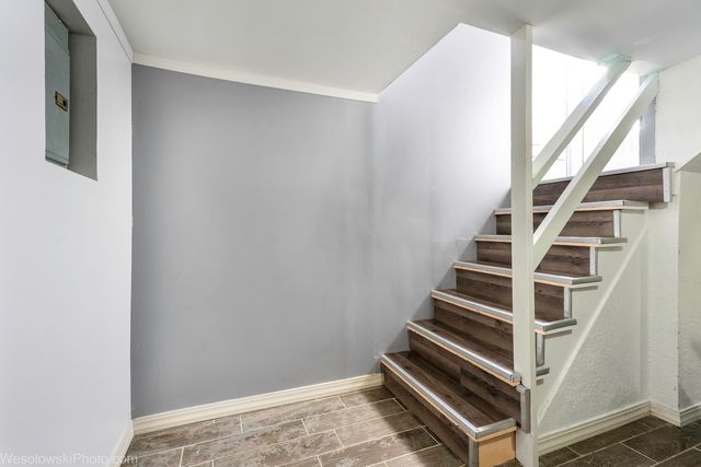 3237 W 38th Place, Chicago, IL 60632
