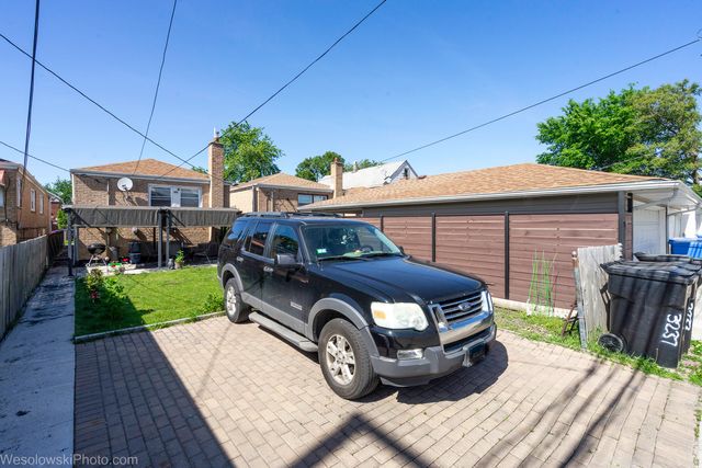 3237 W 38th Place, Chicago, IL 60632