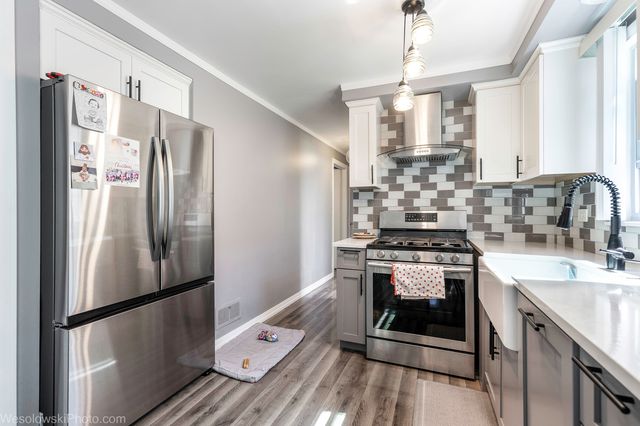 3237 W 38th Place, Chicago, IL 60632