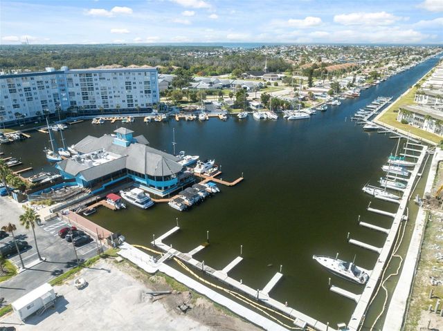 4518 GARNET DRIVE 101, New Port Richey, FL 34652