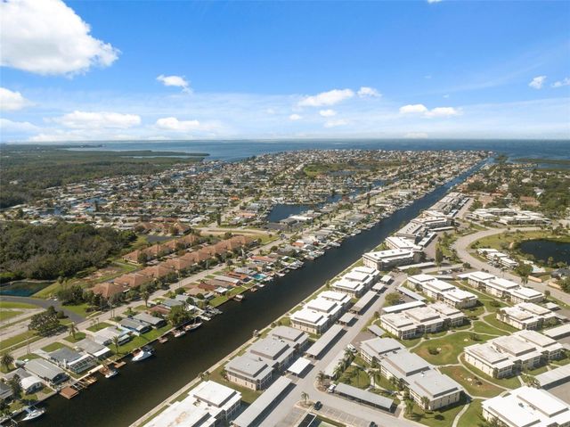 4518 GARNET DRIVE 101, New Port Richey, FL 34652