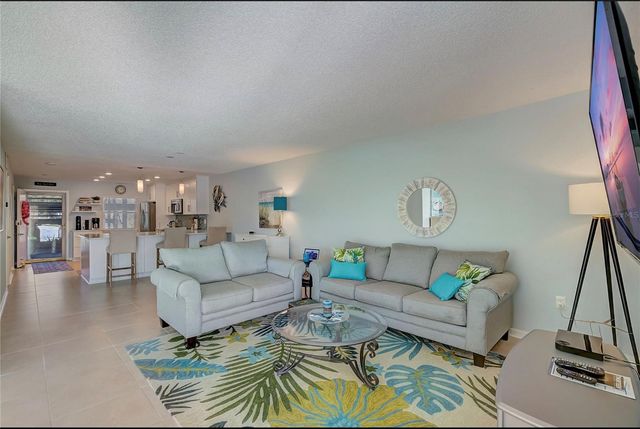 4518 GARNET DRIVE 101, New Port Richey, FL 34652