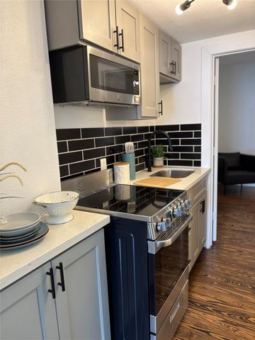 415 Fairview Avenue 3, Houston, TX 77006