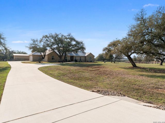 292 San Marcos, New Braunfels, TX 78132