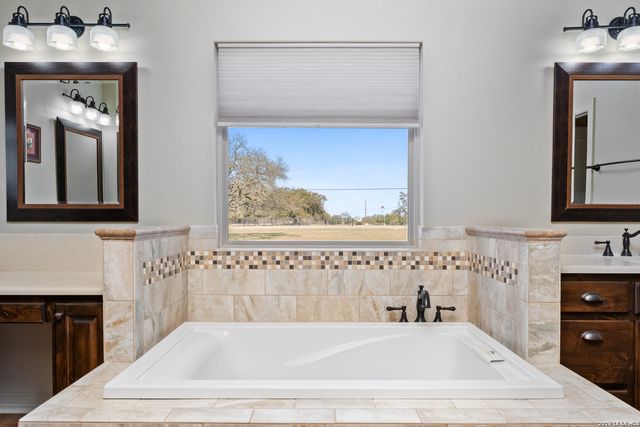 292 San Marcos, New Braunfels, TX 78132