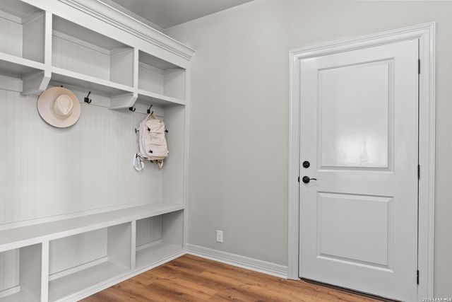 292 San Marcos, New Braunfels, TX 78132