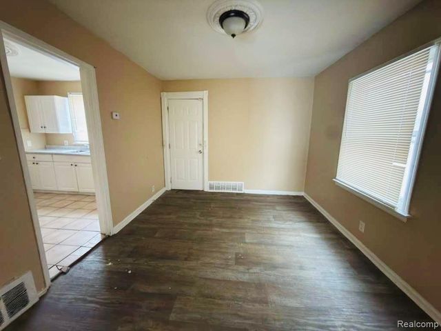 3388 EWALD Circle, Detroit, MI 48238