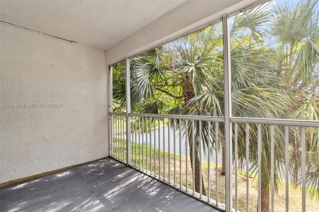 5672 Rock Island Road 254, Tamarac, FL 33319
