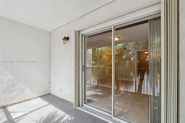 5672 Rock Island Road 254, Tamarac, FL 33319