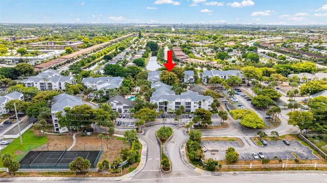 5672 Rock Island Road 254, Tamarac, FL 33319