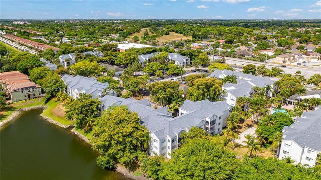 5672 Rock Island Road 254, Tamarac, FL 33319