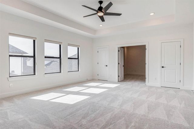 1327 Crown Forest Drive, Missouri City, TX 77459
