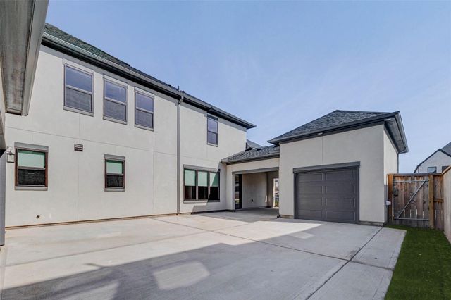 1327 Crown Forest Drive, Missouri City, TX 77459