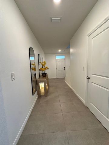 11167 LELAND GROVES DRIVE, Riverview, FL 33579