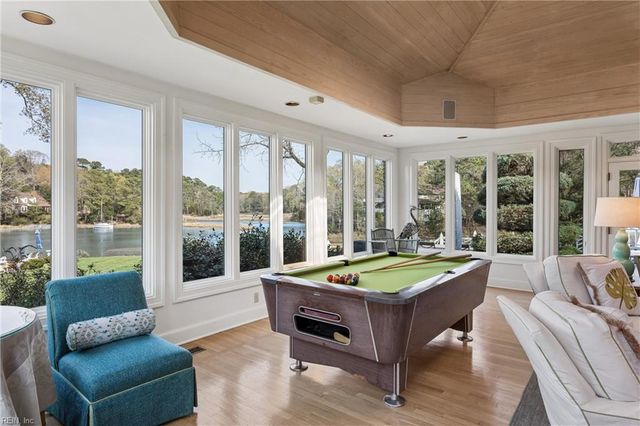 26 Amy Brooks DR, Newport News, VA 23606