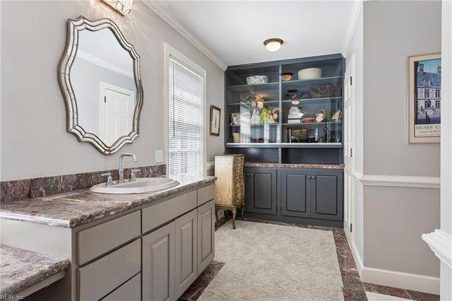 26 Amy Brooks DR, Newport News, VA 23606