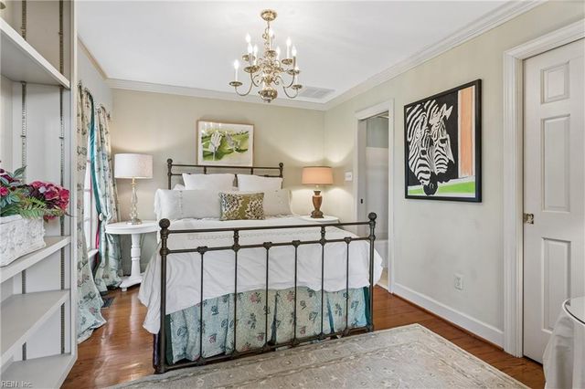 26 Amy Brooks DR, Newport News, VA 23606