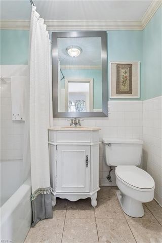 26 Amy Brooks DR, Newport News, VA 23606