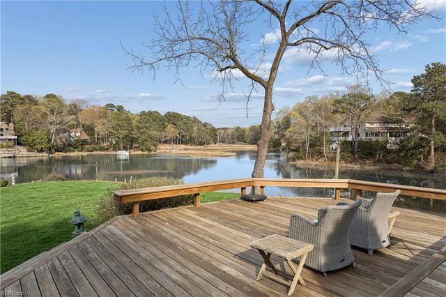 26 Amy Brooks DR, Newport News, VA 23606