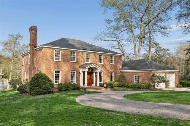 26 Amy Brooks DR, Newport News, VA 23606