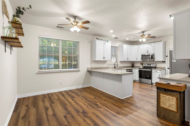 3441 Fm 66, Waxahachie, TX 75167