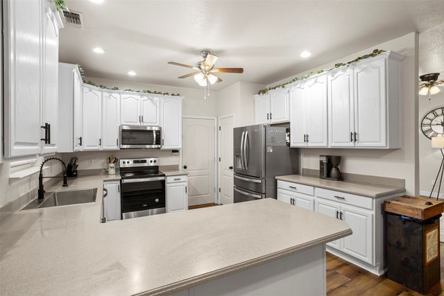 3441 Fm 66, Waxahachie, TX 75167