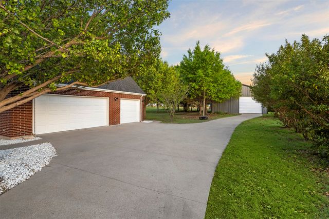 3441 Fm 66, Waxahachie, TX 75167