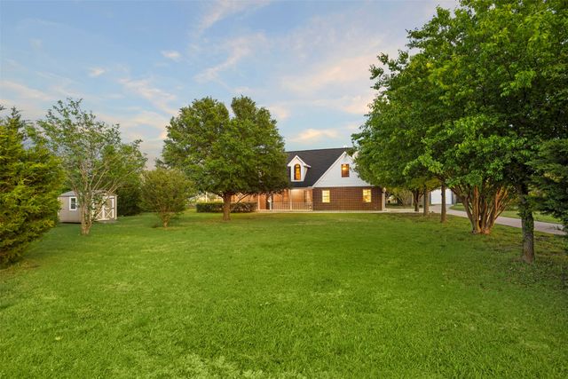 3441 Fm 66, Waxahachie, TX 75167