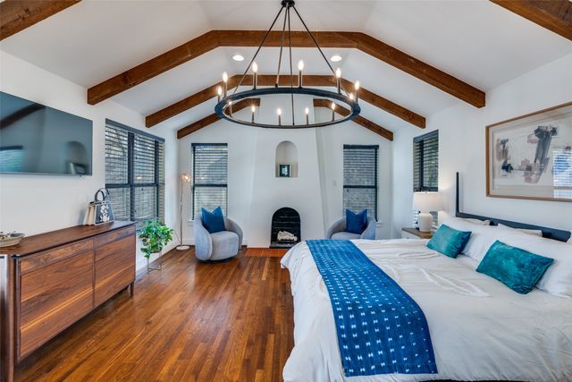 1126 Lausanne Avenue, Dallas, TX 75208