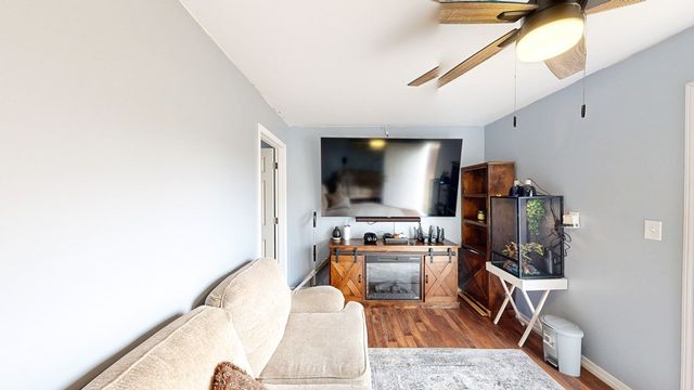 216 Glen Oaks Drive, Dothan, AL 36301