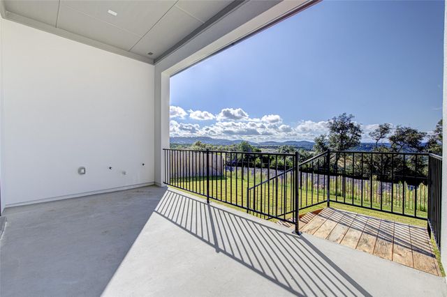 8604 Pine Muhly DR, Lago Vista, TX 78645