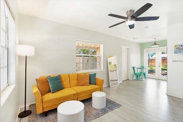 6490 34TH AVENUE N, St Petersburg, FL 33710