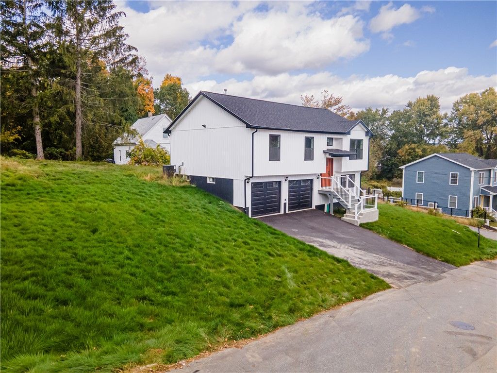 50 Rosemont Avenue, Johnston, RI 02919