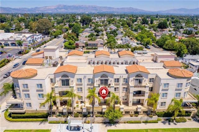 6800 Corbin Avenue 106, Reseda, CA 91335