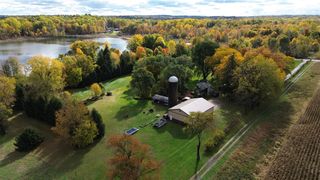 13228 Dutch Settlement Road, Marcellus, MI 49067