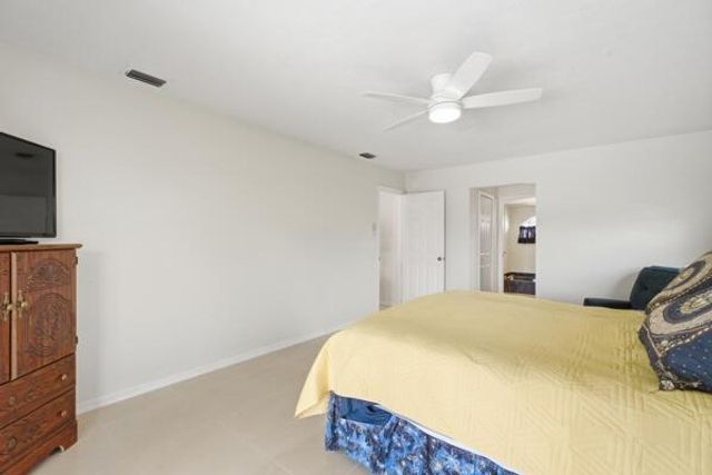 2201 SE BOWIE Street, Port St. Lucie, FL 34952