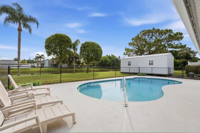 2201 SE BOWIE Street, Port St. Lucie, FL 34952