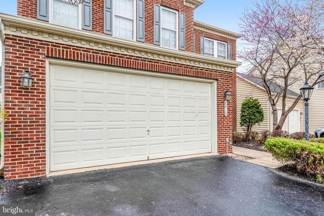 8416 CHURCHSIDE DR, Gainesville, VA 20155