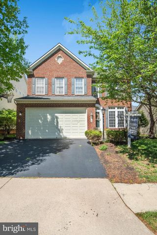 8416 CHURCHSIDE DR, Gainesville, VA 20155