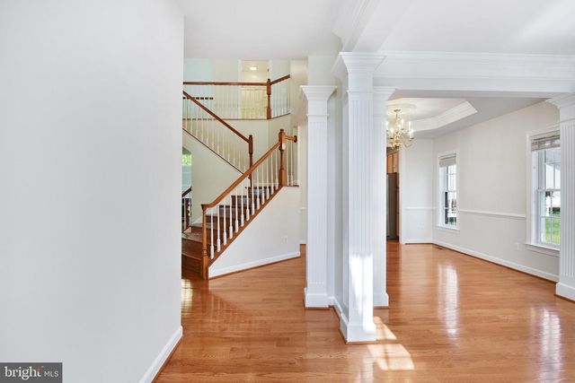 8416 CHURCHSIDE DR, Gainesville, VA 20155